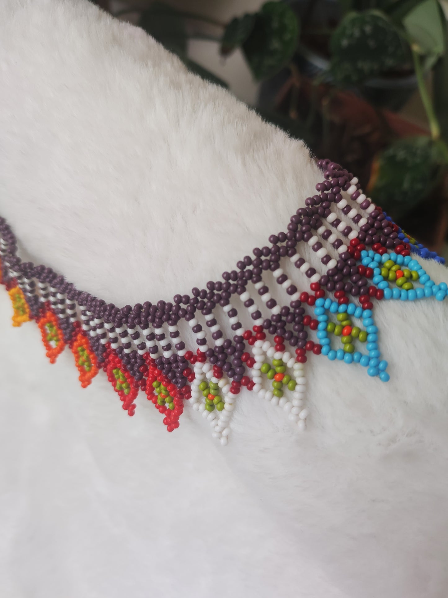 Multi-coloured purple beaded necklace